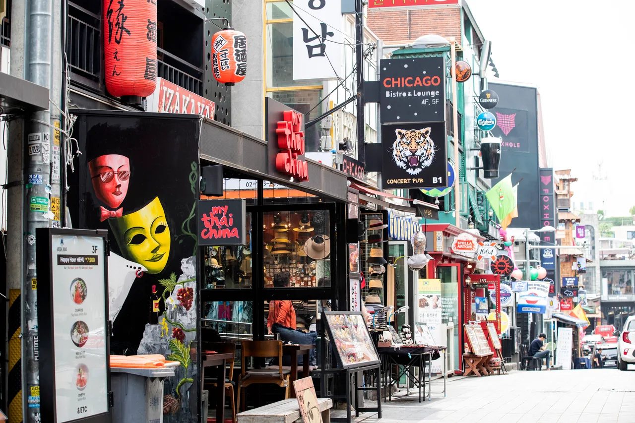 Itaewon Streets: The lively backdrop of 'Itaewon Class'