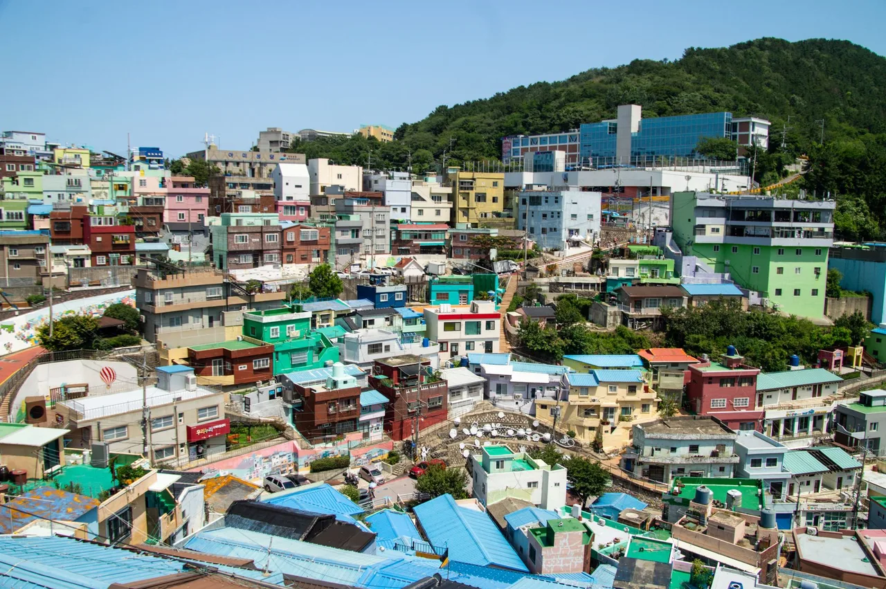 Days 6–7: Experiencing Busan's coastal charm